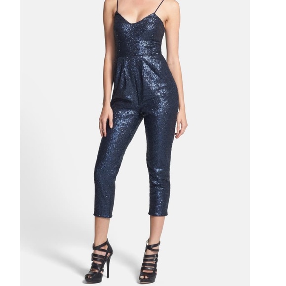 🌺Sequined jumpsuit.🌸 - Picture 7 of 8